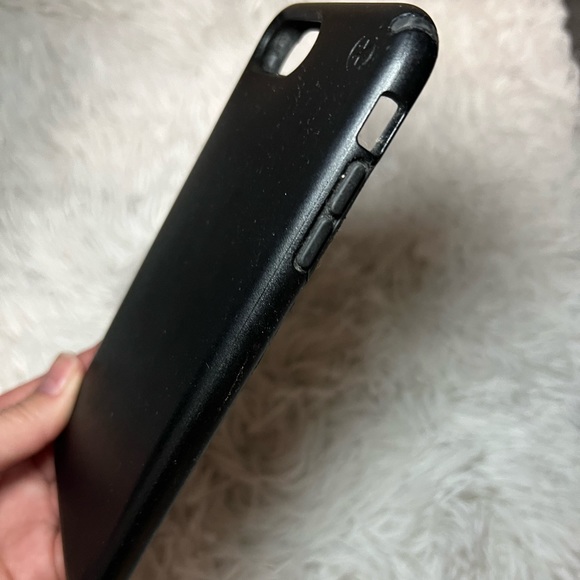 iPhone 7 Plus case - Picture 2 of 3